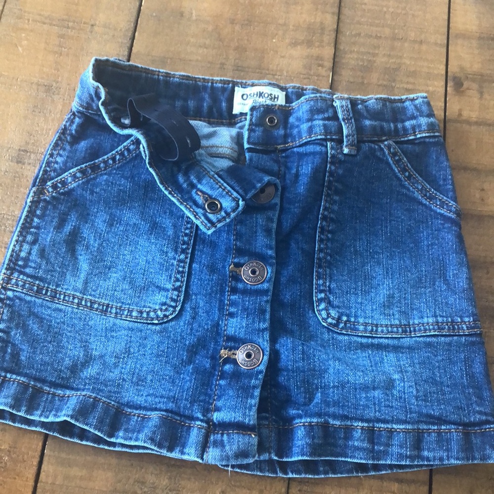 Adorable Spring & Fall outfit - Picture 6 of 8